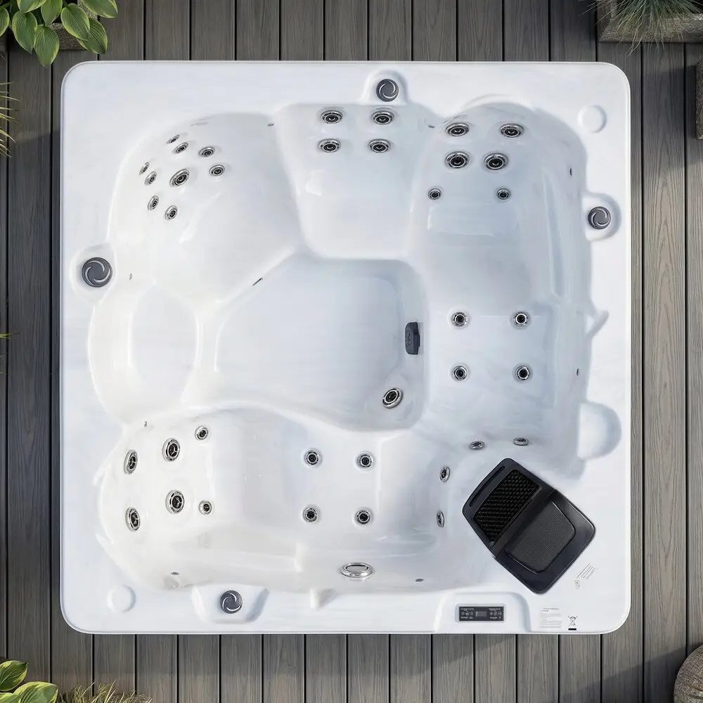 Azure Hot Tub – compact 5-seat hot tub with 2 loungers and 38 jets