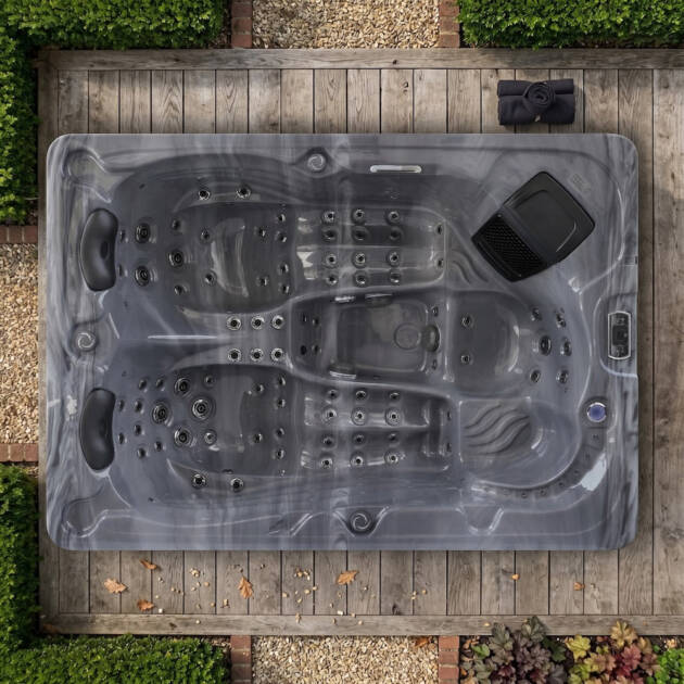 Ember Pro Hot Tub – twin-pump 2-seat hot tub with 87 jets